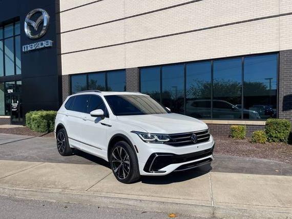 VOLKSWAGEN TIGUAN 4MOTION 2022 3VV4B7AX1NM144355 image